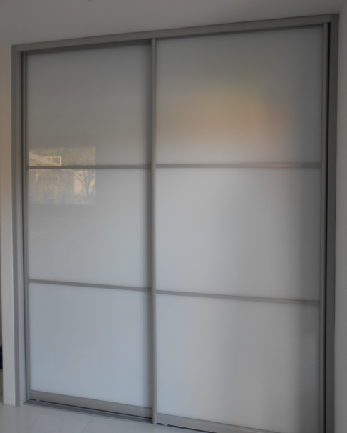 Vstavané skrine doornet-poprad-bielý lacobel